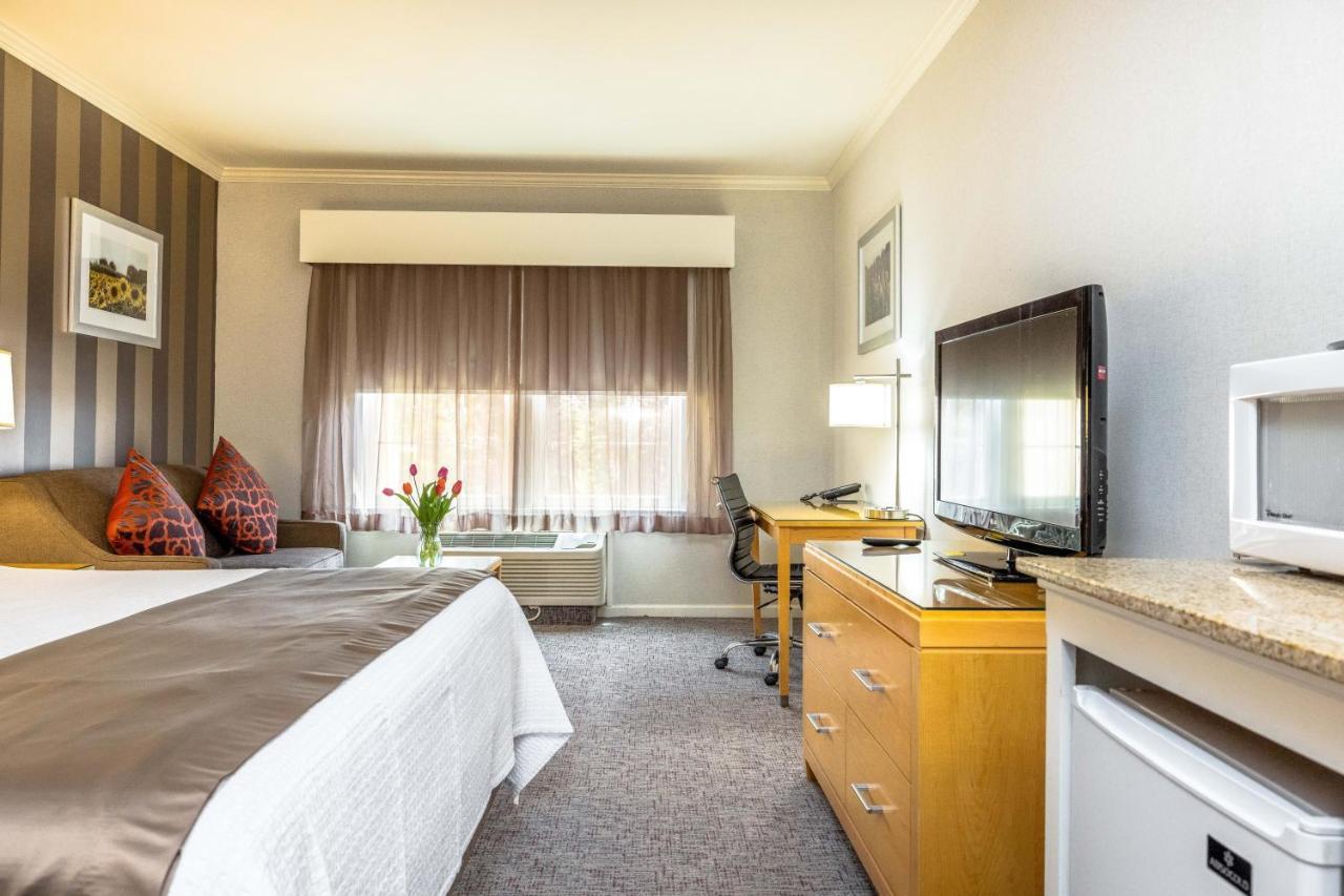 Best Western Plus Dixon Davis Exteriér fotografie